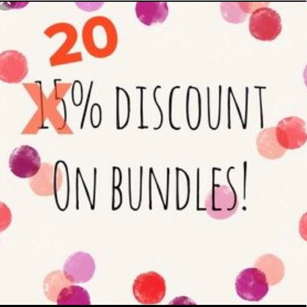 Bundles of 3 or more items! 💕💕